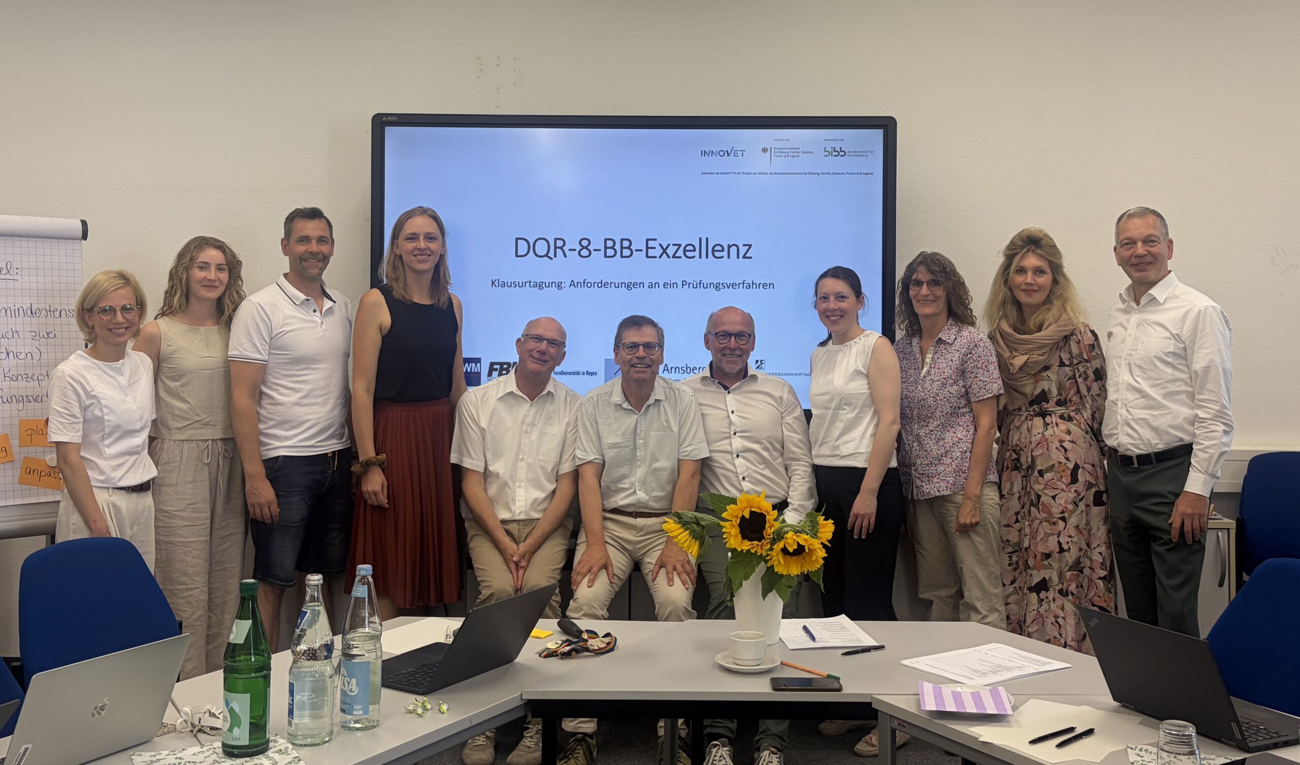 Teamsitzung DQR-8-BB-Exzellenz